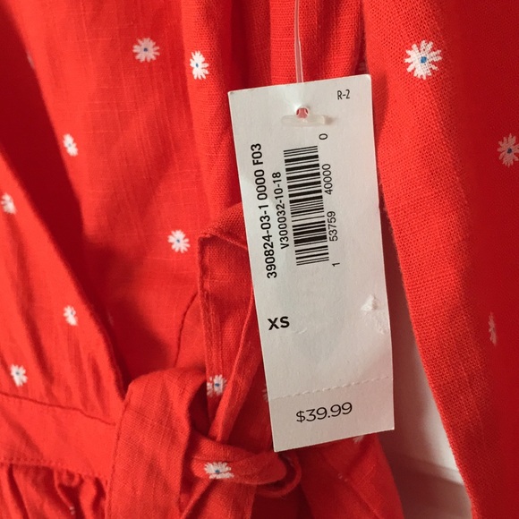 Old Navy Red dress with flowers - Picture 4 of 4